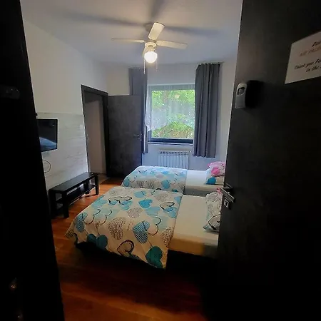 ホステル M グリヴィツェ