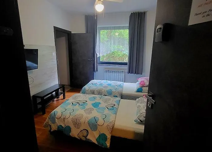 אכסניה M גליביצ'ה